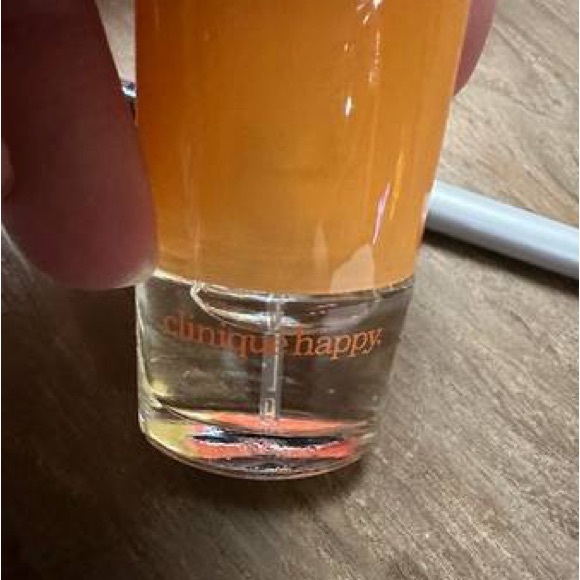 Clinique MakeUp Bag and Goodies - Picture 4 of 8